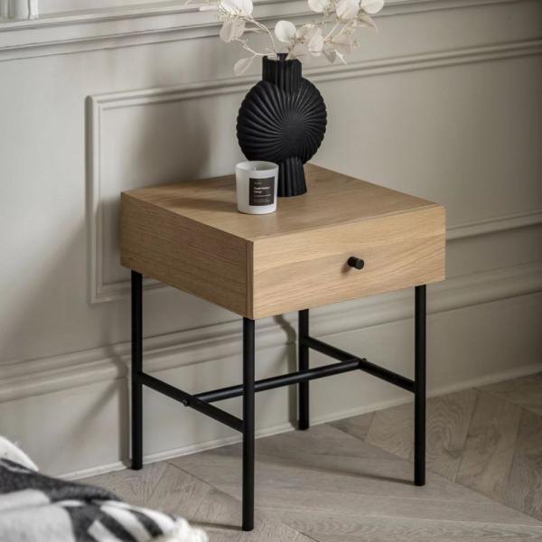 Ashdown Oak 1 Drawer Bedside Table