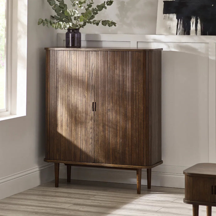 ARYA DRINKS CABINET