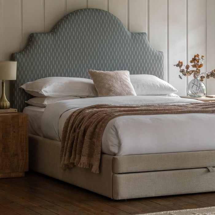Wilton Bed