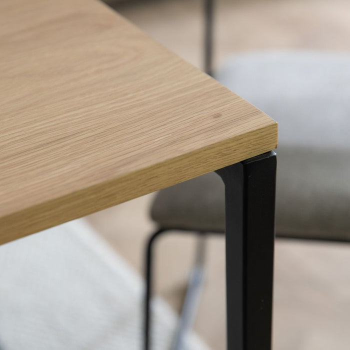 Henley Dning Table