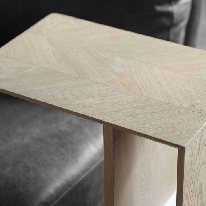 Milano Oak Supper Table