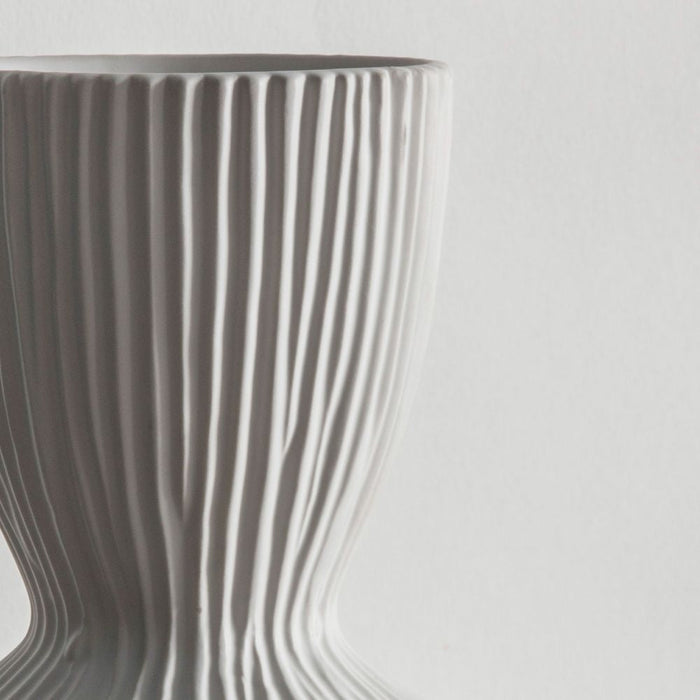 Hirano Cream Stoneware Vase