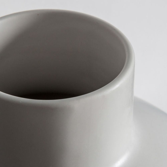 Oshima White Vase -21cm