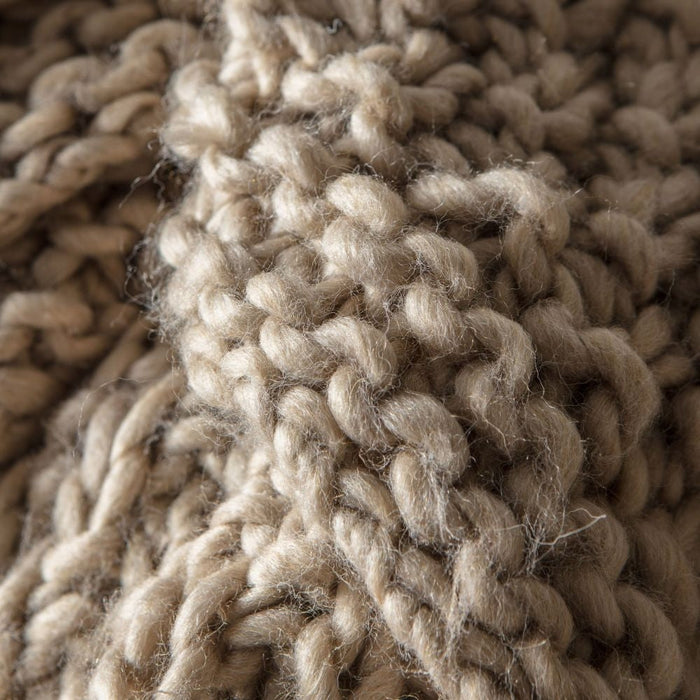 Chunky Moss Knitted Oatmeal Fabric Throw