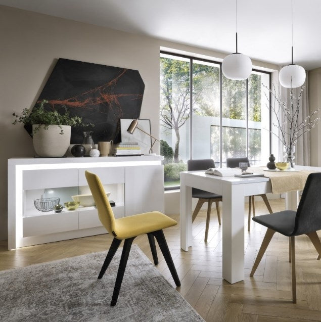 Lyon 160cm-200cm Large 6 Seater Extending Dining Table in White and High Gloss