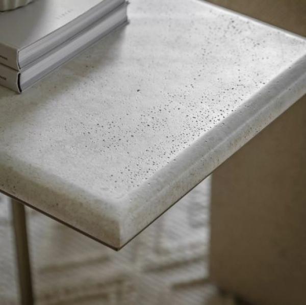 Moderna Travertine Stone Supper Table