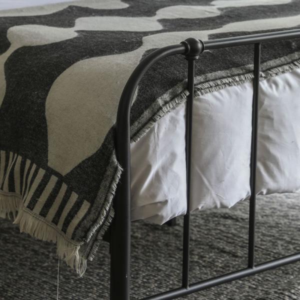 Loughton 4ft 6in Double Metal Bed - Comes in Black and Ivory Options