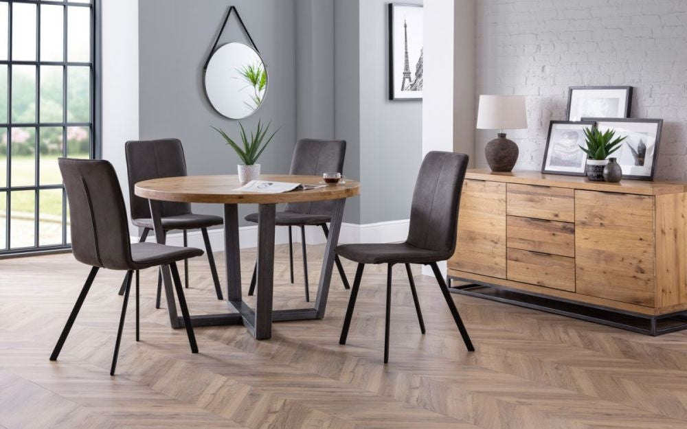 Brooklyn Rustic Oak 4 Seater Round Dining Table and 4 Monroe Chairs