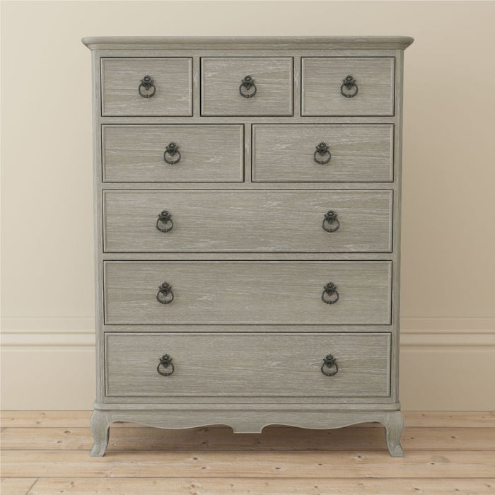 Willis and Gambier Camille Oak 8 Drawer Chest