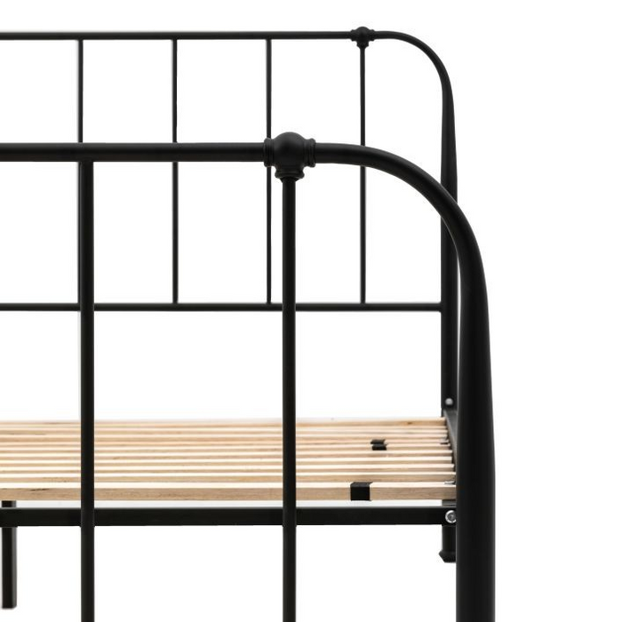 Loughton Bedstead