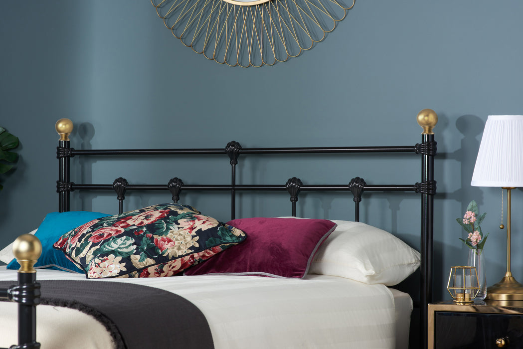 Birlea 135cm Atlas Bed Black