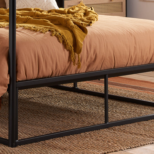 Birlea Farringdon Small Double Metal 4 Poster Bed