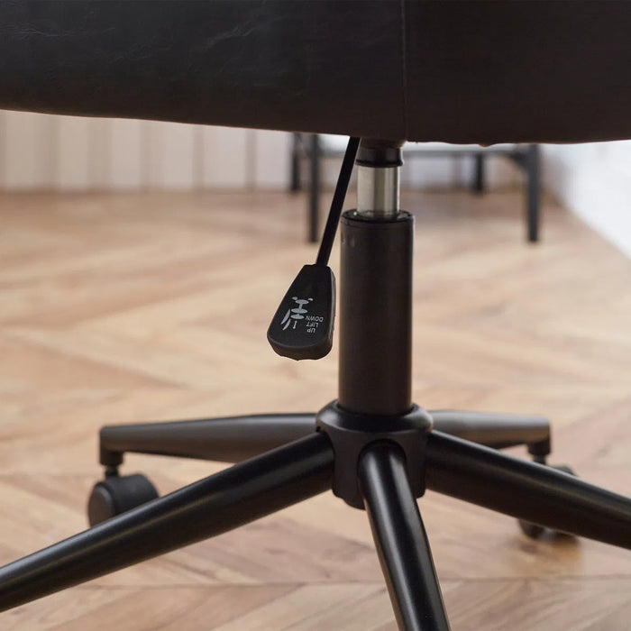 LUXE OFFICE CHAIR IN BLACK FAUX LEATHER