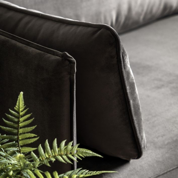Wigmore 2 Seater Sofa