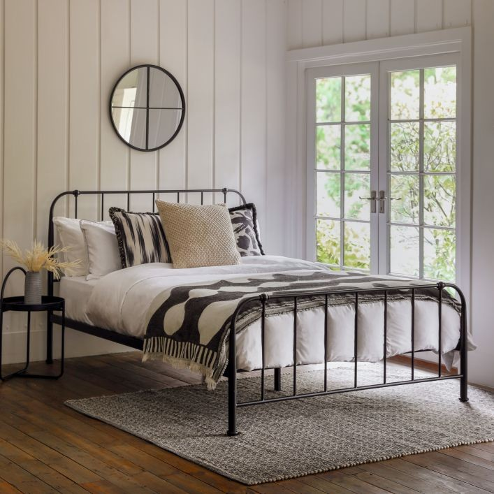 Bedstead